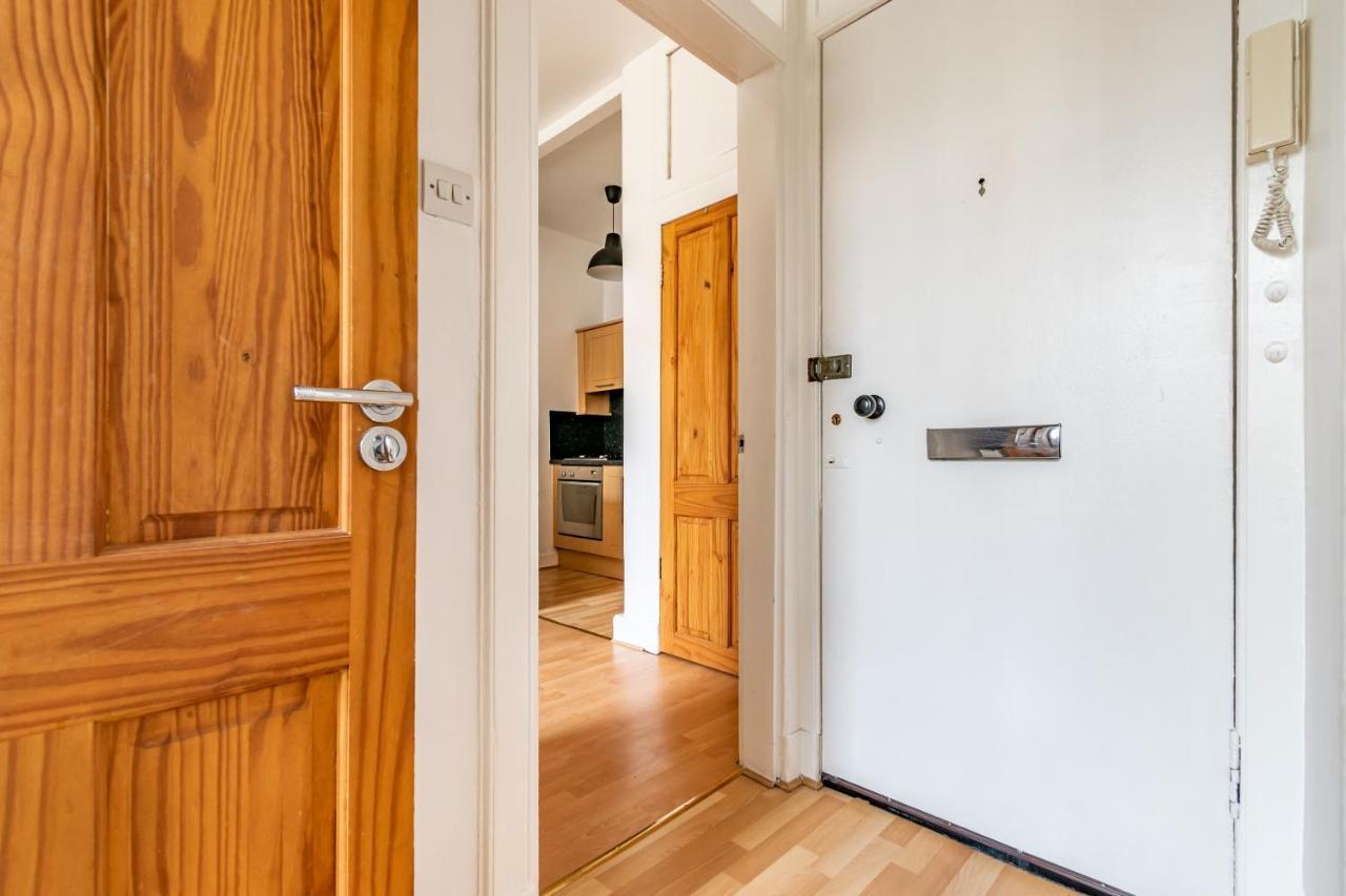Amazing Apartments - Dalgety St - Near Holyrood Edinburgh Dış mekan fotoğraf